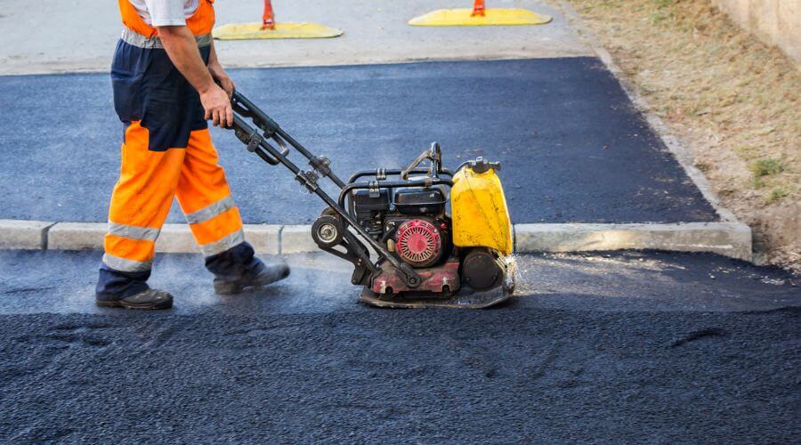 Professional gutter cleaning in Marcola, OR